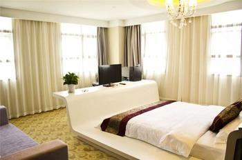 Provence Garden Hotel Wuhan Exterior foto