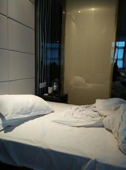 Provence Garden Hotel Wuhan Exterior foto